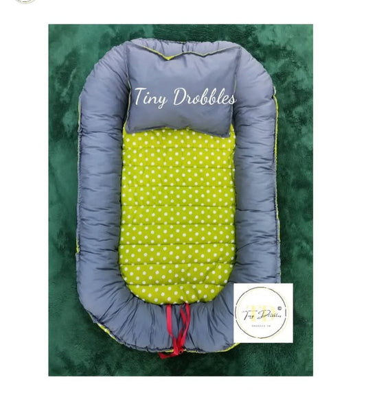 Grey & lime baby nest