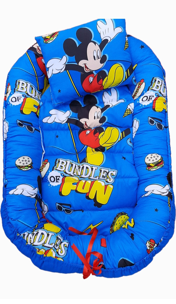 Minnie Mouse Baby nest