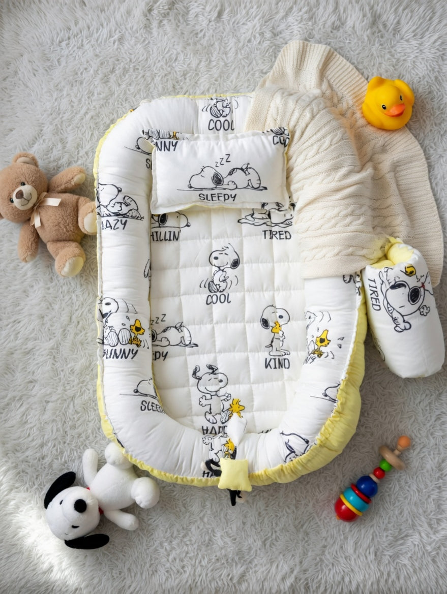 Snoopy Baby Nest