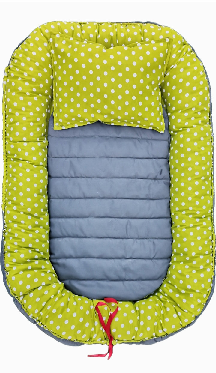 Grey & lime baby nest